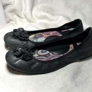 Born Women’s  Black Khari Flats Shoes Size Us9.5.